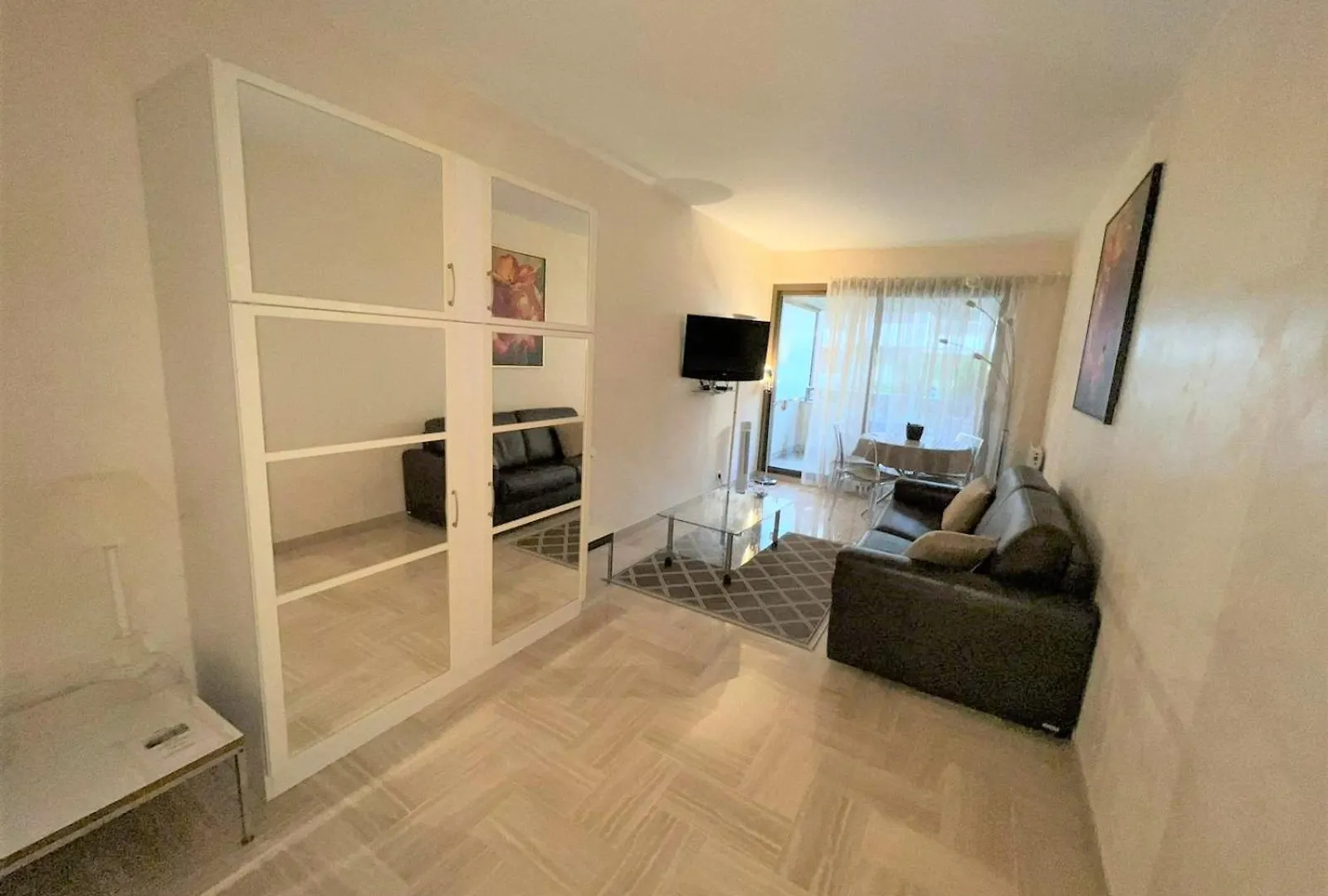 Agence Aici - Appartements Gray D'Albion Cannes